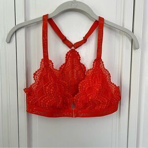 Victoria’s Secret Fire Orange Triangle Crochet Bralette VS Gold Straps Medium